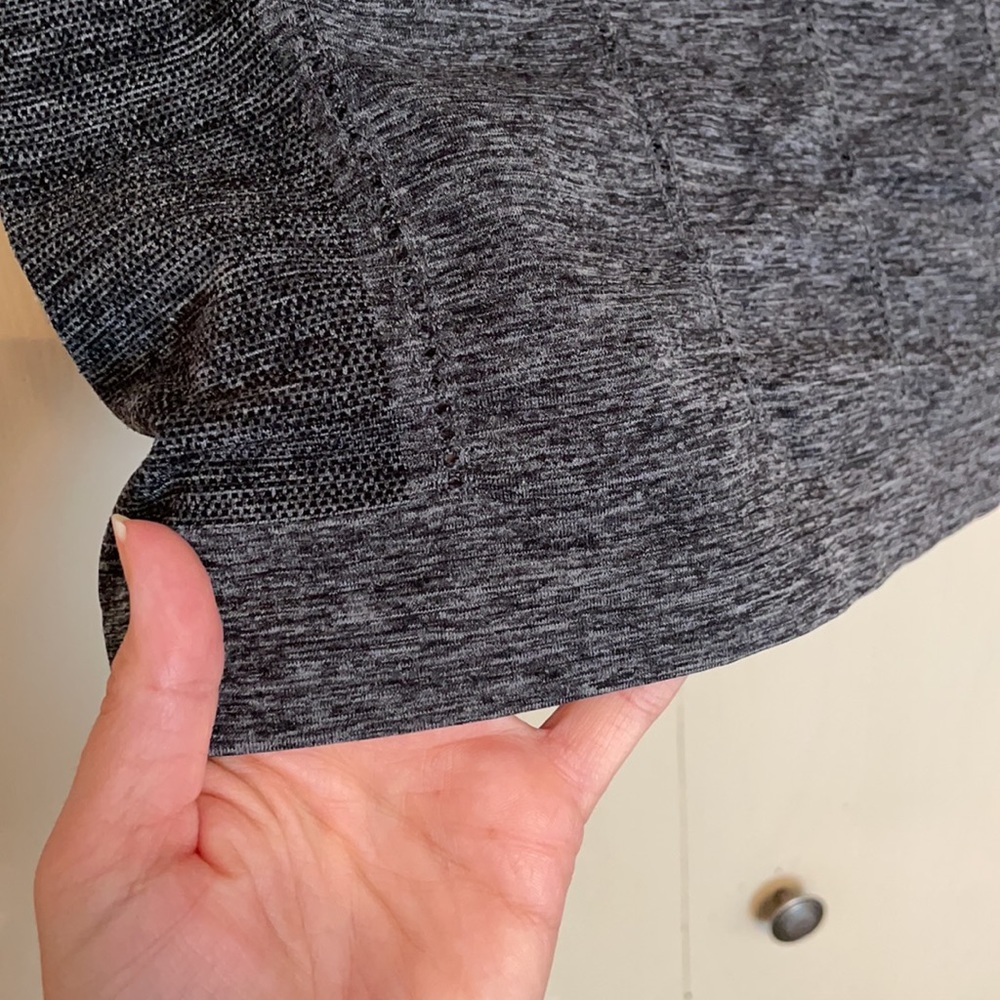 Fabletics Top - Picture 4 of 7
